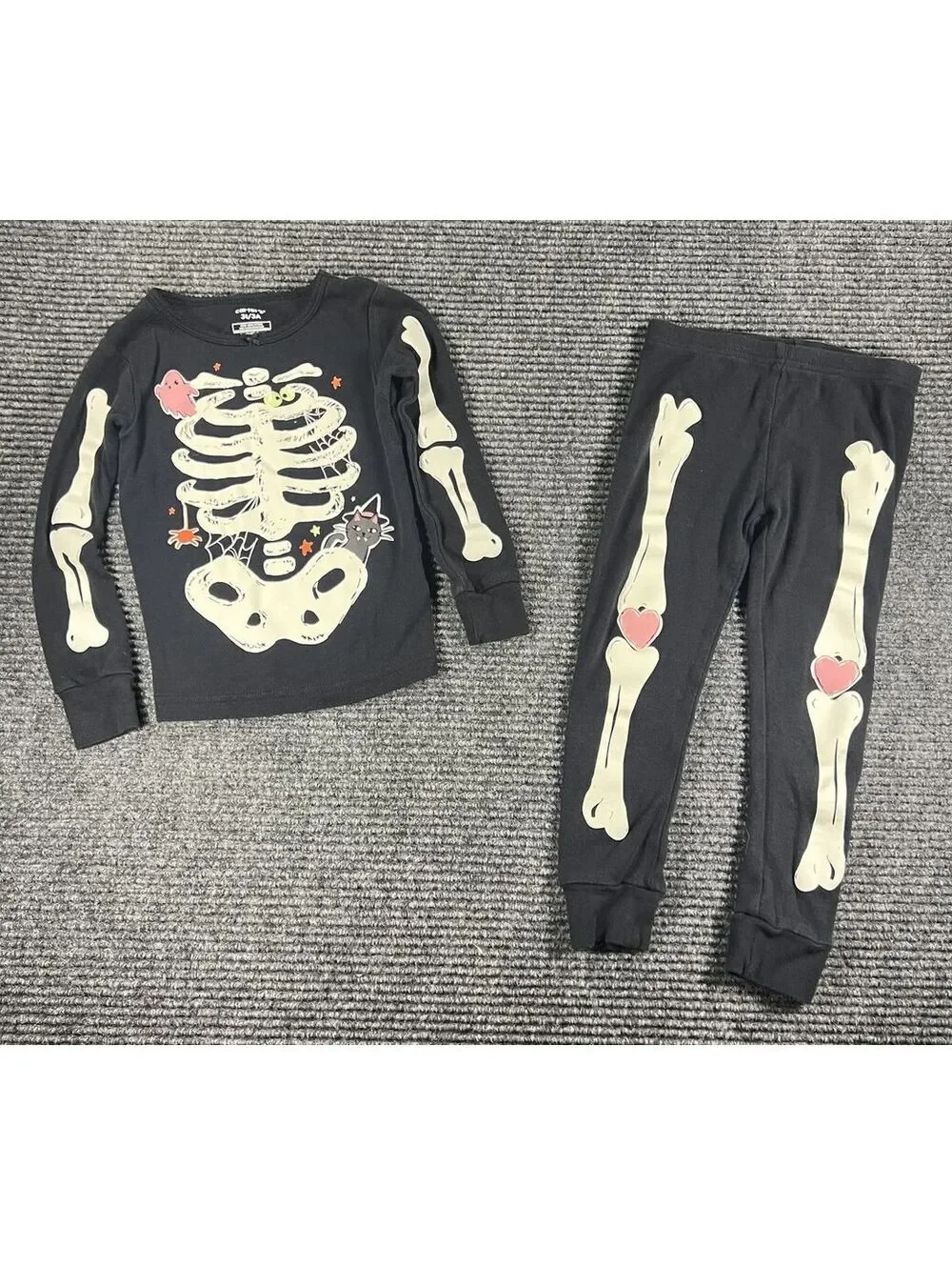 Carter's Toddler Girl 2-Piece Skeleton Pajama Set Size 3T Glow in the Dark